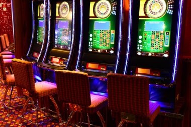 pg11 app interface showing sportsbook markets and live casino options