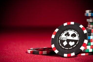 Infinite Blackjack live dealer interface on pg11 showing dealer, cards, player bets, and chat